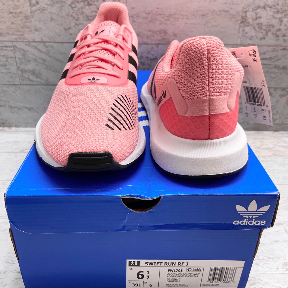 Adidas Swift Run RF running shoes - Picture 13 of 16